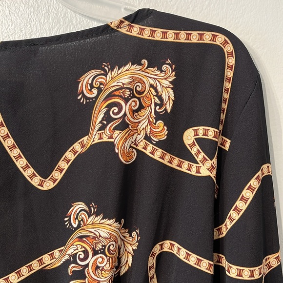 Boohoo Chain Dress - Picture 6 of 6